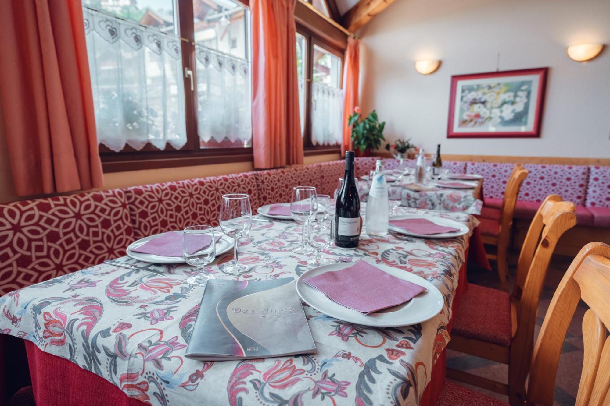 Aparthotel Des Alpes Кавалезе Екстериор снимка