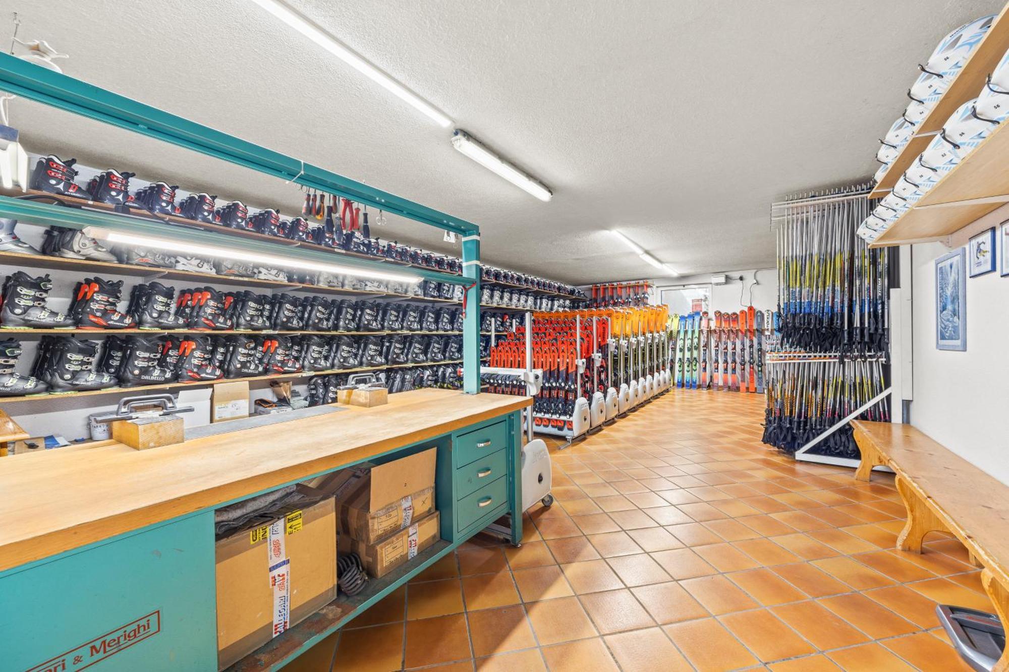 Aparthotel Des Alpes Кавалезе Екстериор снимка