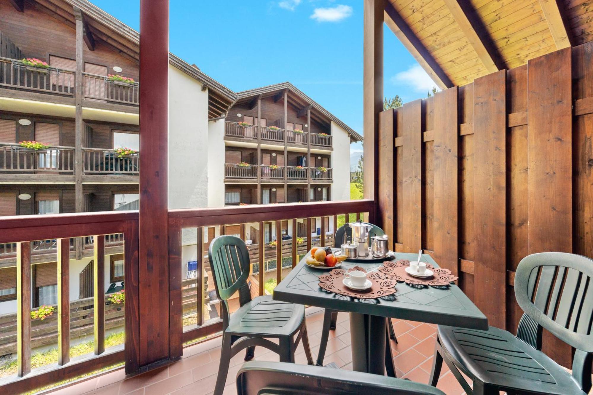 Aparthotel Des Alpes Кавалезе Екстериор снимка