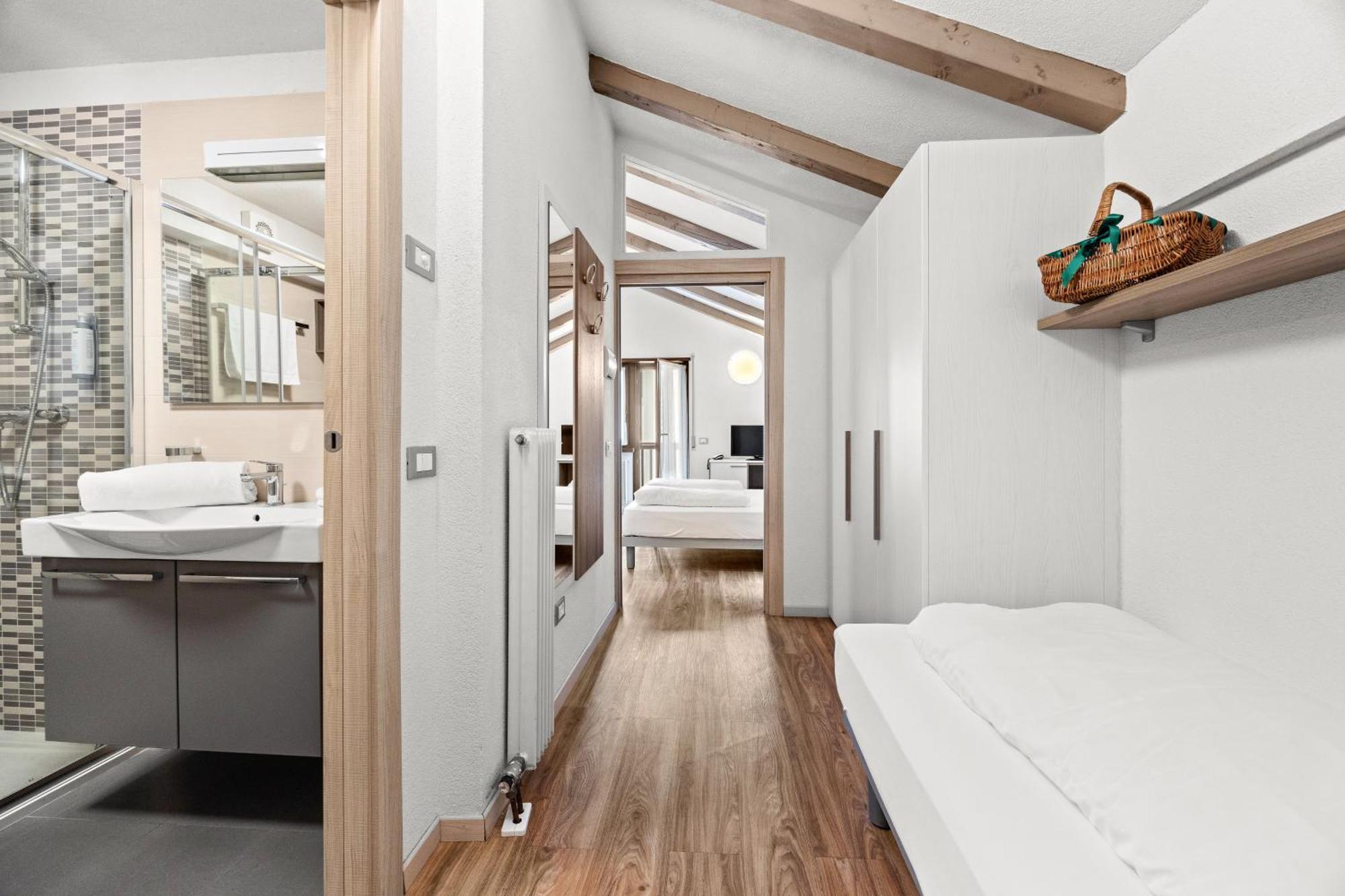 Aparthotel Des Alpes Кавалезе Екстериор снимка