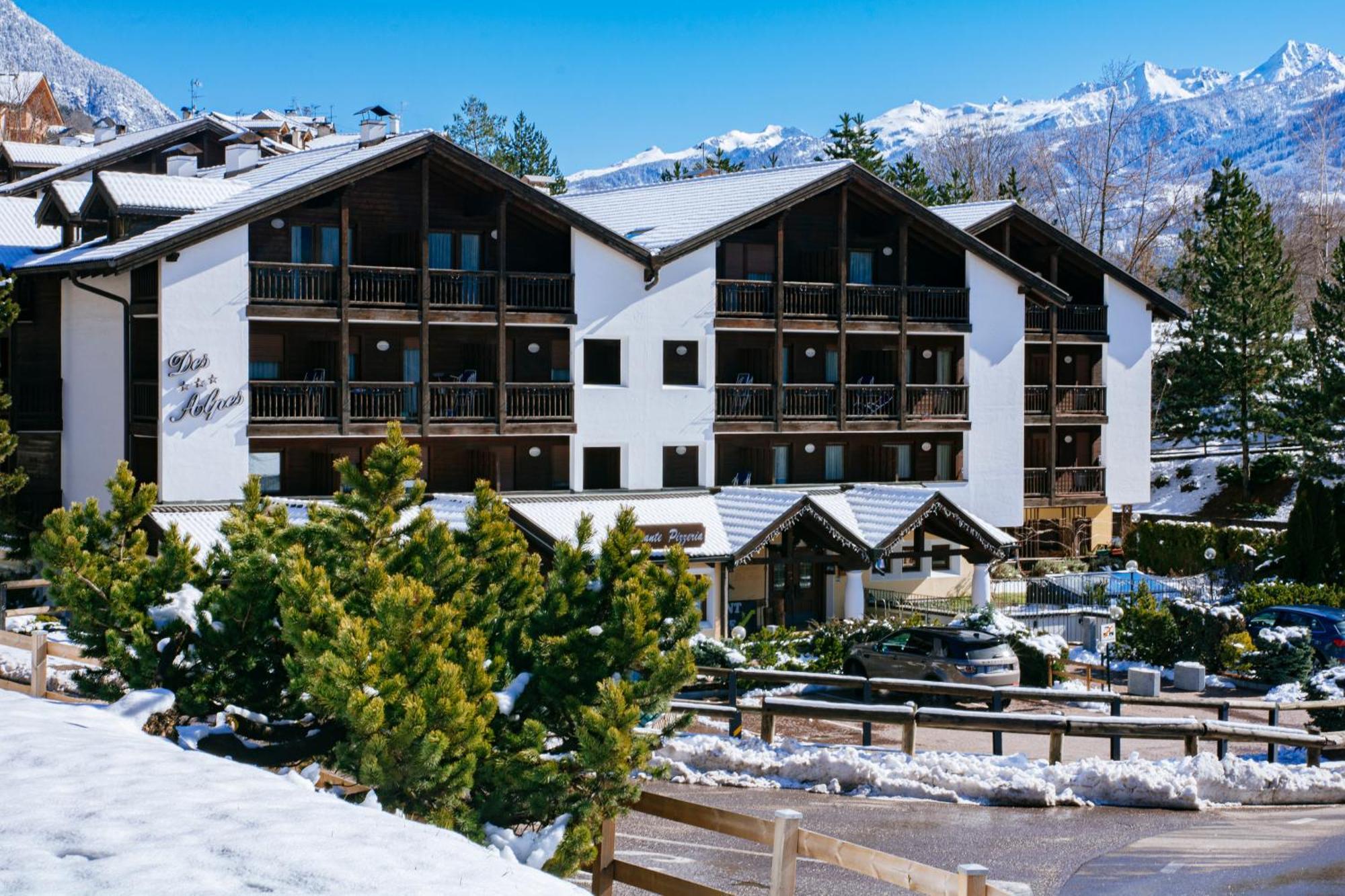 Aparthotel Des Alpes Кавалезе Екстериор снимка