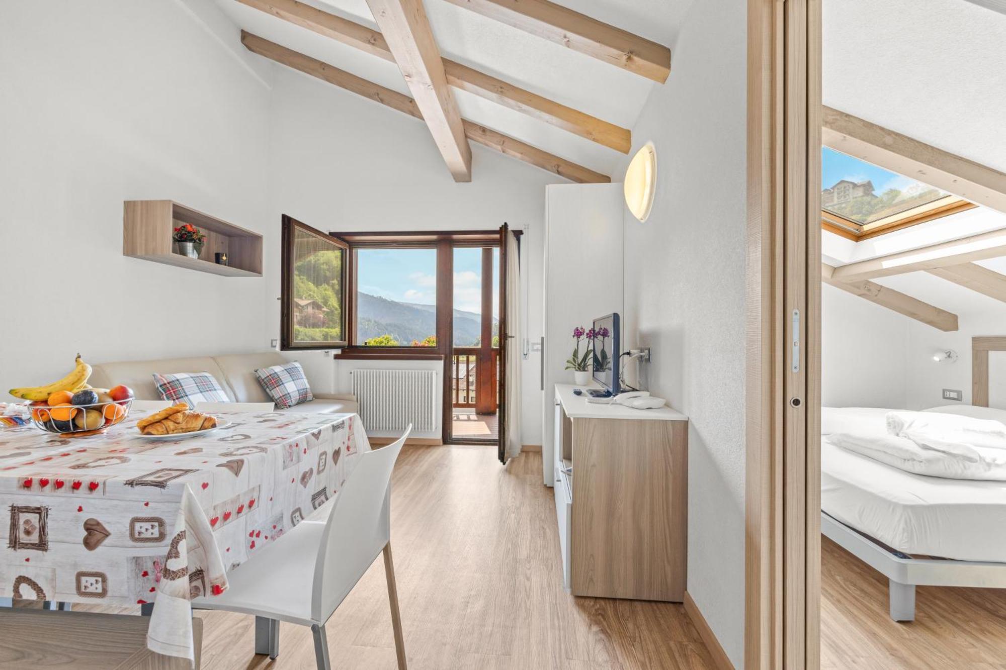 Aparthotel Des Alpes Кавалезе Стая снимка