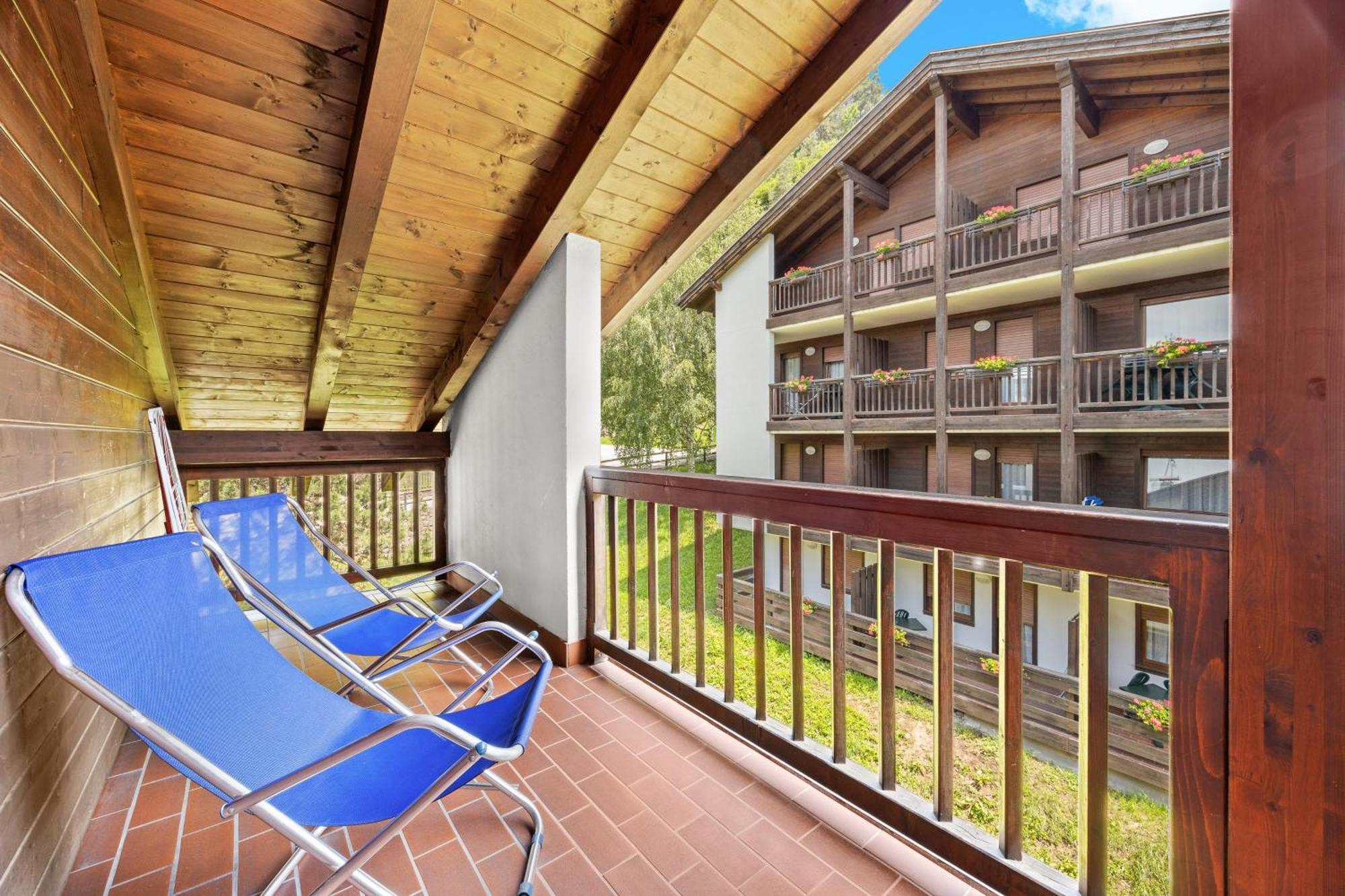 Aparthotel Des Alpes Кавалезе Стая снимка