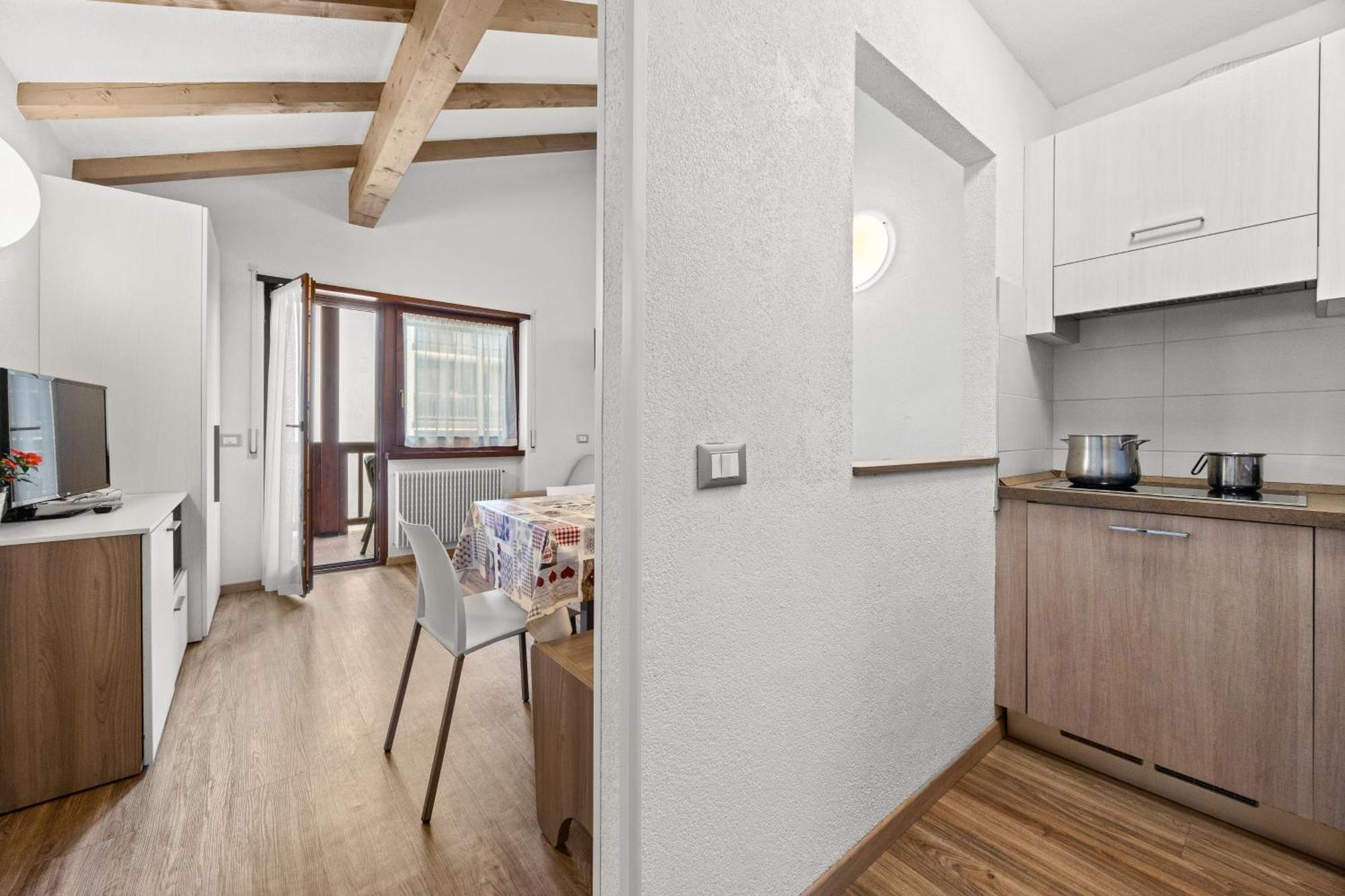 Aparthotel Des Alpes Кавалезе Стая снимка